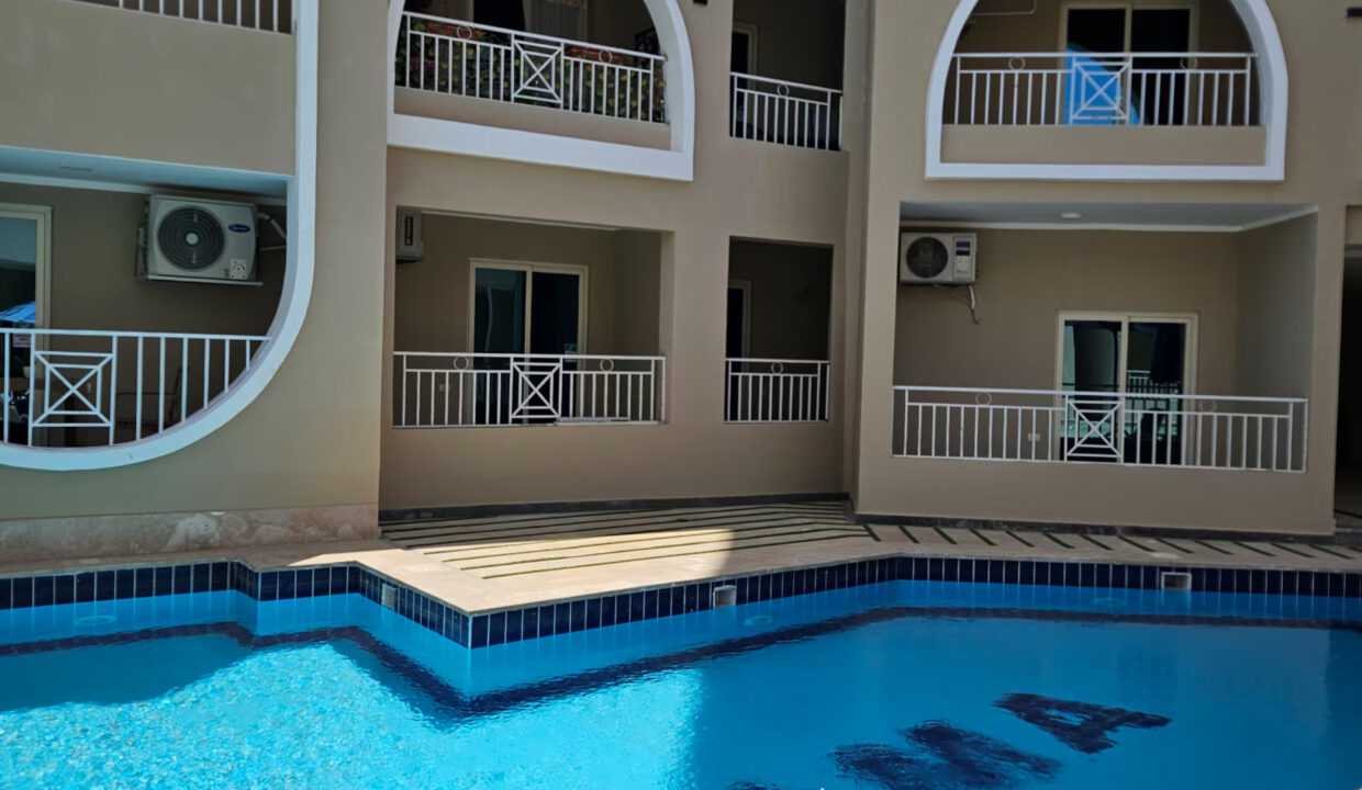 piscina-stone (1)